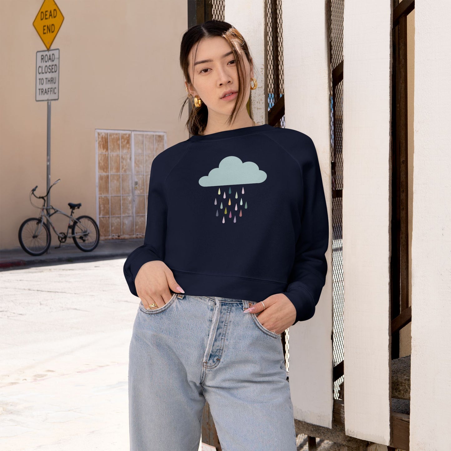 Cropped Fleece Pullover with Cute Rain Cloud Design, Cozy Sweatshirt for Women, Casual Athleisure, Cutecore